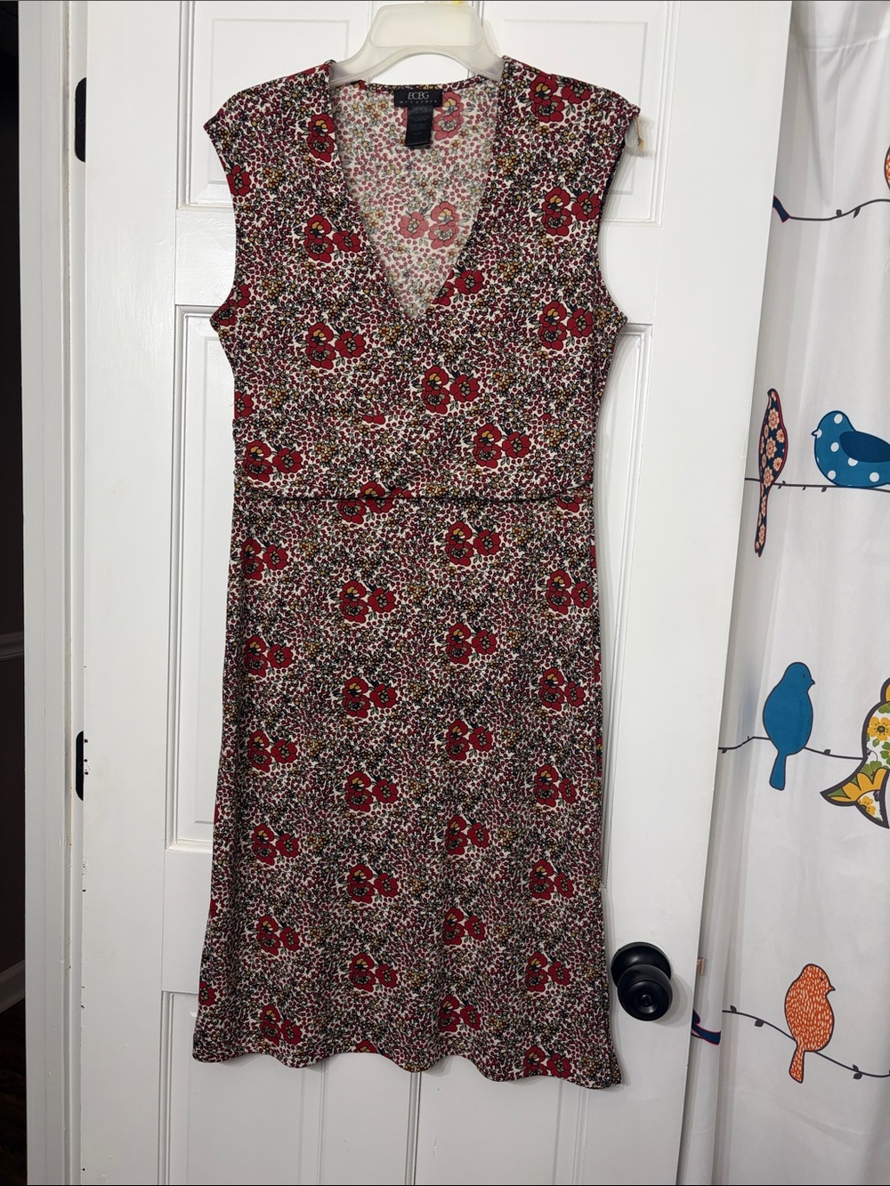 BCBG Maxazeria Red Floral V-Neck Midi Dress